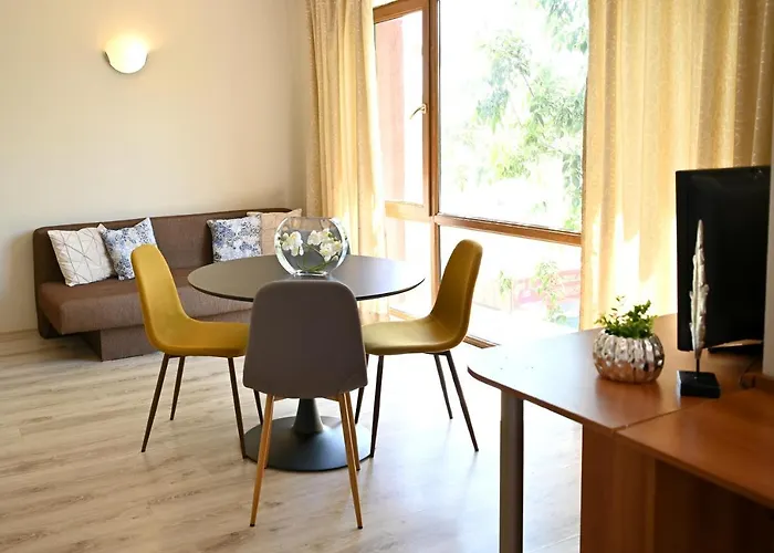 Appart hôtel Primavera 2 2*