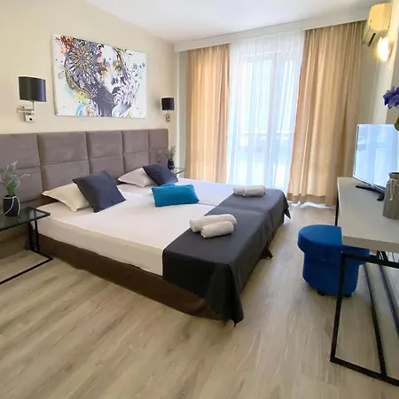 Primavera 2 Apartmanhotel