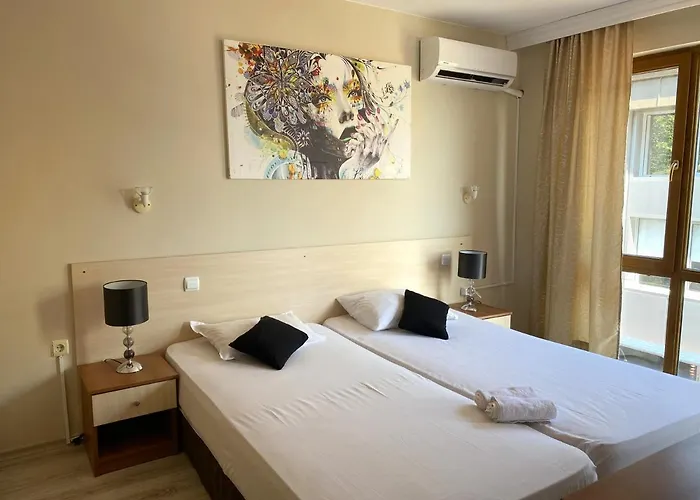 Primavera 2 Aparthotel 2*